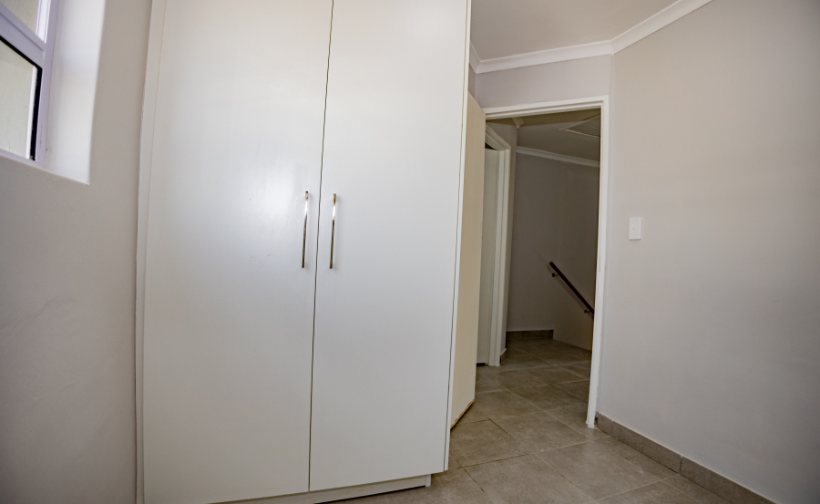 3 Bedroom Property for Sale in Sunset Glen Western Cape